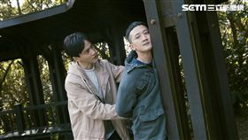 曹晏豪與高英軒上山拍攝打戲雙雙掛彩(圖／劇組提供）
