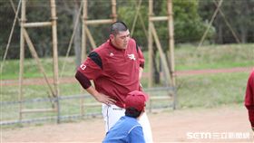 剃光頭的宋家豪（圖／記者雷明正攝影）