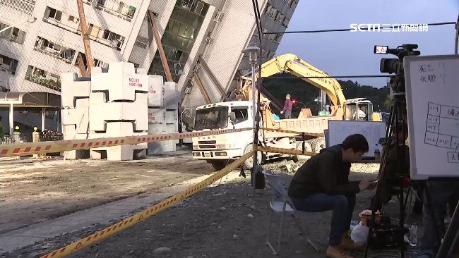 距離不到2公尺　雲翠怎拆周遭住戶憂