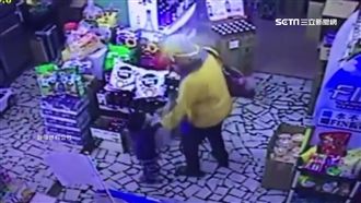 婦人賒帳拿免錢飲料　還拖打老闆小孩