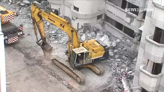 花蓮開拆3危樓　政府下令除夕前拆完