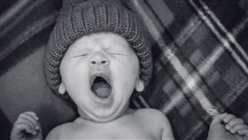 嬰兒,餵奶,哺乳,示意圖/翻攝自Pixabay