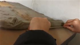 灰塵,衣櫃,爆廢公社,恐怖,髒亂,誇張,尺
https://www.facebook.com/zhiyun.ou/videos/1595487867237631/