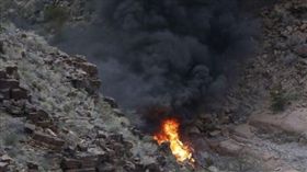 美國一架觀光直升機墜毀大峽谷，3死4傷。（圖／翻攝ABC NEWS）
