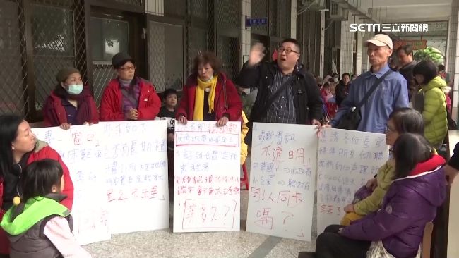 無辜與危樓當鄰居　住戶泣訴：想回家