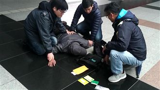 自誇年紀大資深！假「檢察官」遭逮