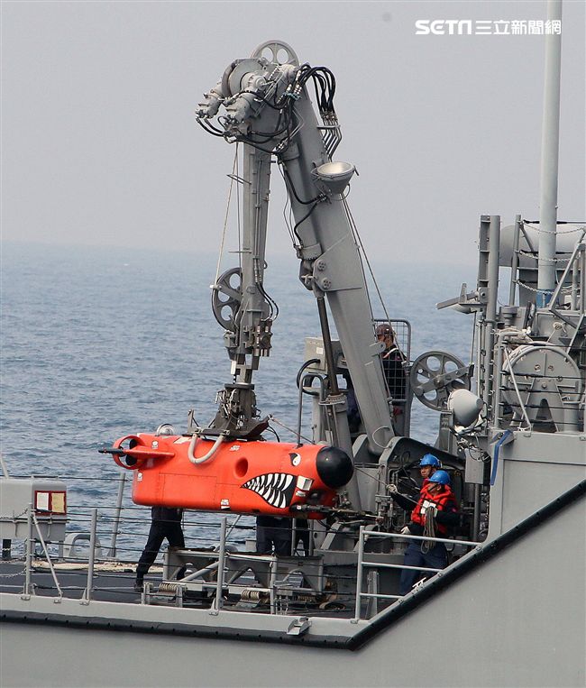 107年海軍春節加強戰備。（記者邱榮吉/攝影）