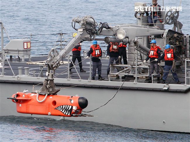 107年海軍春節加強戰備。（記者邱榮吉/攝影）