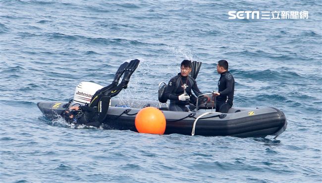 107年海軍春節加強戰備。（記者邱榮吉/攝影）
