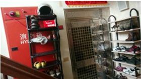 鄰居,樓梯間,滅火器,消防栓,爆怨公社,檢舉,消防箱　圖／翻攝自爆怨公社