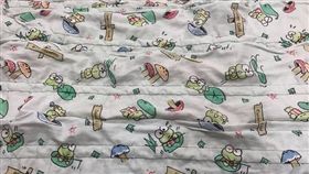 翻攝爆廢公社　涼被　可洛比　小青蛙　三麗鷗