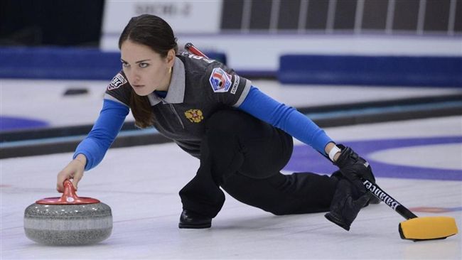 女星級臉蛋　俄羅斯冰壺正妹紅遍全球