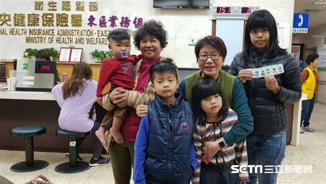 強震健保卡遺失　健保行動櫃台來幫忙