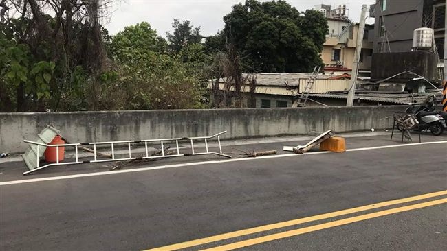 惡鄰強佔公有地當車位　還不准別人停