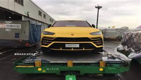 超跑,蠻牛,抵台,賞車會,交車,上市,桃園機場,藍寶堅尼,SUV,台北車展