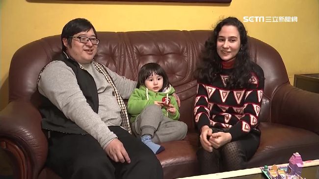 他強震後衝進危樓　全為伊朗裔妻子