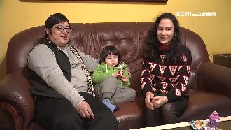 他強震後衝進危樓　全為伊朗裔妻子