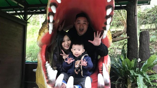 臨終摸肚預言…男星老婆懷孕藏祕密