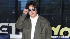 蕭煌奇上「安安大明星」直播現場展現清唱功力。（記者邱榮吉/攝影）