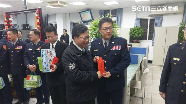 辛苦了！市長親慰勞　波麗士好感動
