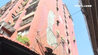 嚇壞！國宅天降「磁磚雨」險砸中路人