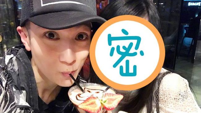嬌妻藏22年！吳尊終曝光老婆正面照