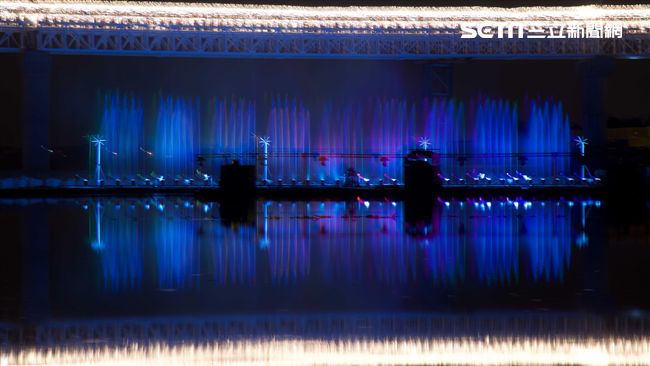 南投燈會水上燈區　這些日子加碼煙火