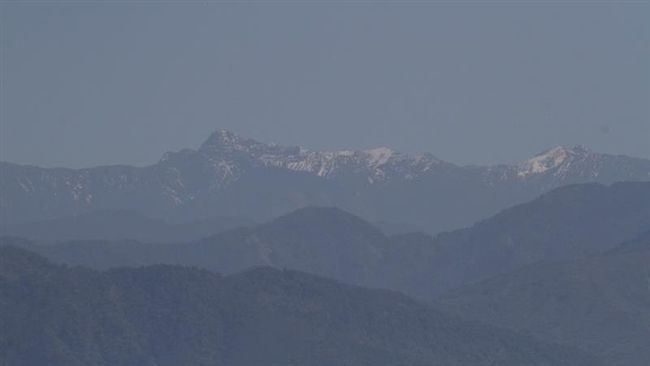 嘉義眺望玉山積雪　網友上傳美景