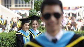 對焦,畢業,見色忘友,正妹,Narongrit Trainarong,攝影, 圖／翻攝自Narongrit Trainarong　