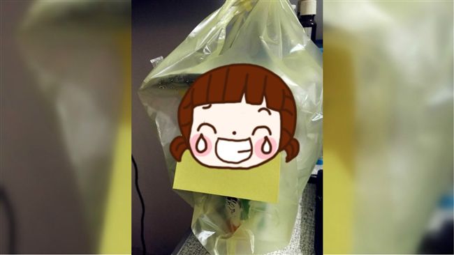 吵架怕男友餓死！傲嬌女發飆卻超閃