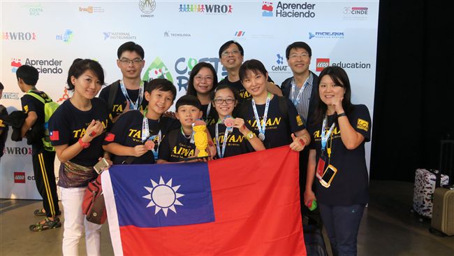 全球第三　小學生機器人創意揚名國際