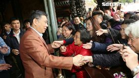 柯文哲走春 北市府提供