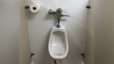 這照片很有趣？男生笑翻　女生看不懂