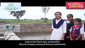 小朋友大力量 自己水壩自己蓋 