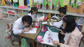 小童靠改編歌曲 拯救全班社會課分數