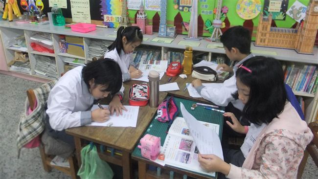 小童靠改編歌曲　拯救全班社會課分數