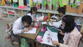 小童靠改編歌曲　拯救全班社會課分數