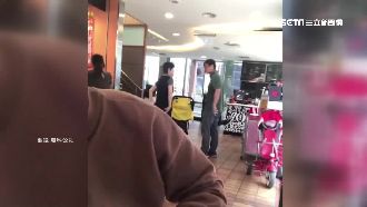 男不滿店員服務態度差　速食店大暴走