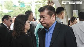 劉文雄葬禮，張顯耀到場默哀 圖／記者林敬旻攝