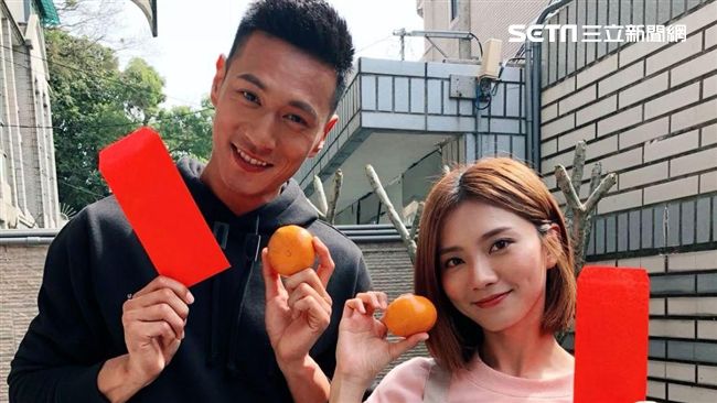 豆花妹開工忙甩肉　鍾承翰認輸給鮮肉