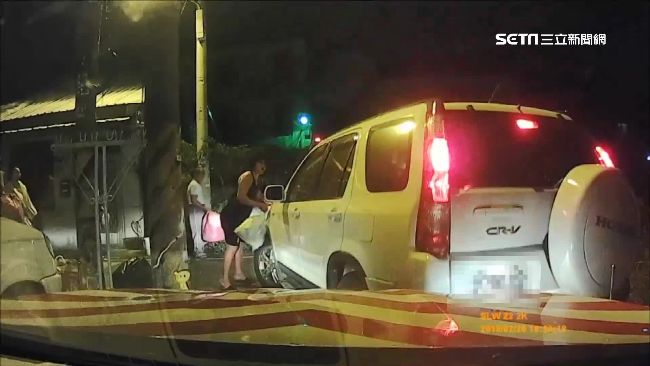 警匪追逐！酒駕通緝犯開車亂闖險撞人