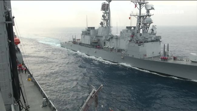 磐石軍艦看光光　陸客「空拍涉情蒐」
