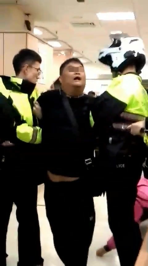 新北市,中和,醫院,住院,椅子,醉漢,警衛