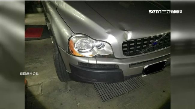 瑞典戰車奇蹟！遭砂石車追撞只有擦傷