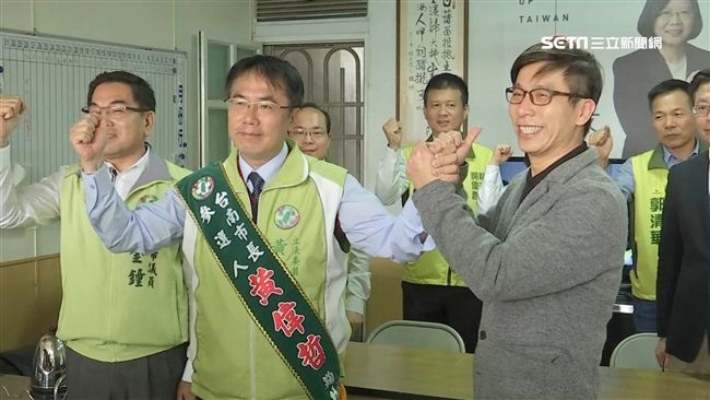 黃偉哲競選影片　從「野百合」看未來