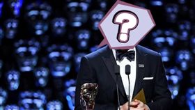 丹尼爾克雷格被懷疑塑膠感很重。（翻攝自IG）