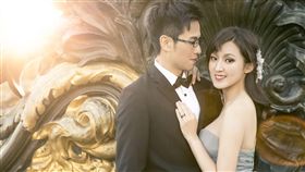 何庭歡,羅暐智,婚紗照（圖/台視提供）