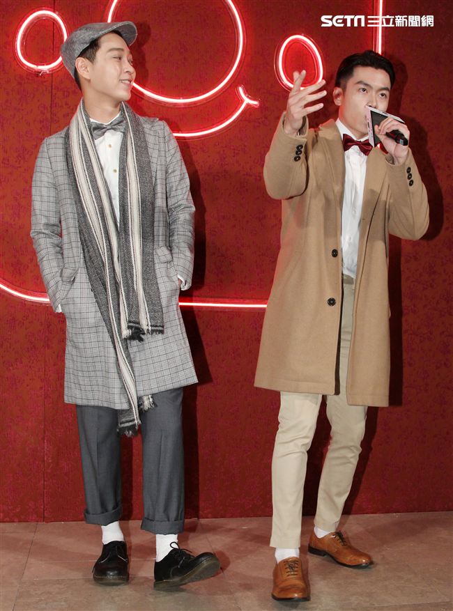 17 Media才藝型男MC 余、傑評。（記者邱榮吉/攝影）