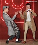 17 Media才藝型男MC 余、傑評。（記者邱榮吉/攝影）