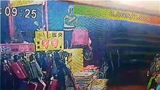 又傳警察酒駕！離譜警搖晃騎車逛夜市